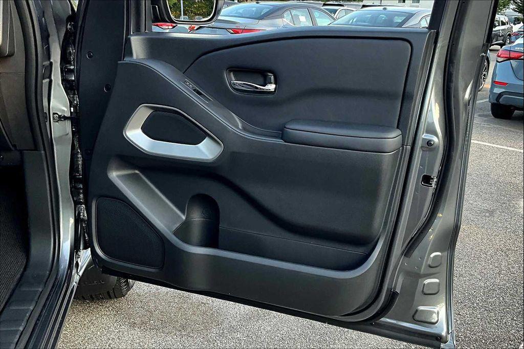 used 2025 Nissan Frontier car, priced at $31,989