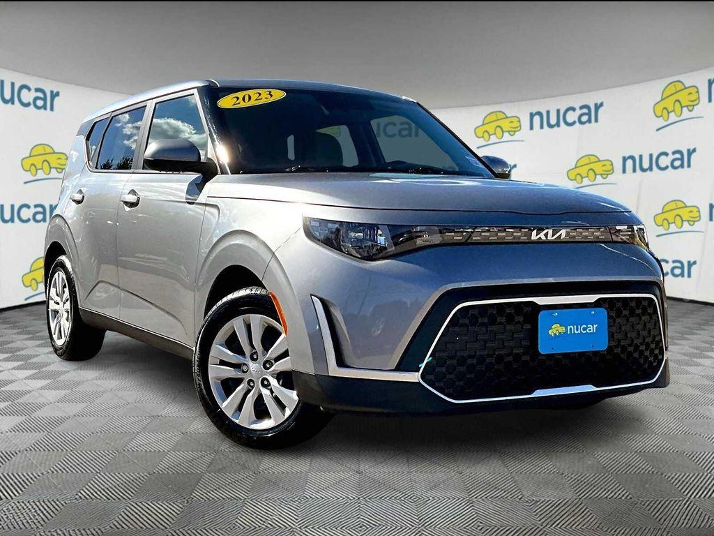used 2023 Kia Soul car, priced at $19,887