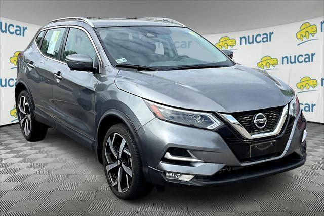 used 2021 Nissan Rogue Sport car, priced at $23,888