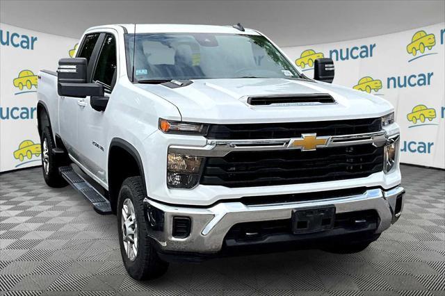 used 2024 Chevrolet Silverado 2500 car