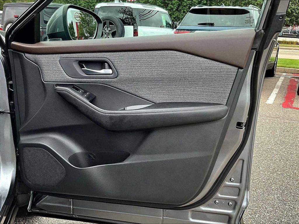 used 2022 Nissan Rogue car, priced at $24,459