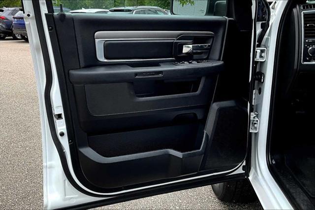 used 2022 Ram 1500 Classic car, priced at $32,920