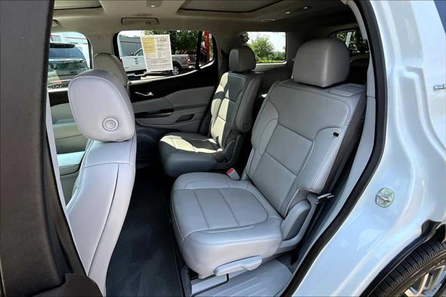 used 2022 GMC Acadia car