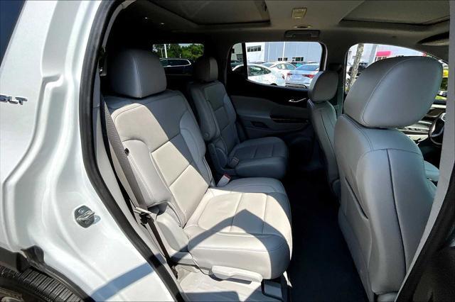 used 2022 GMC Acadia car