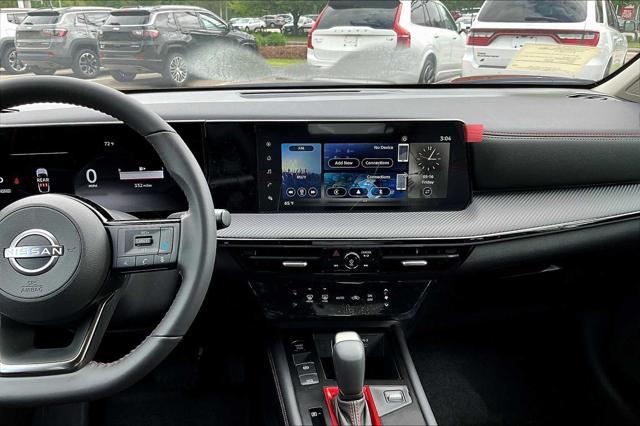 new 2025 Nissan Kicks car, priced at $29,535