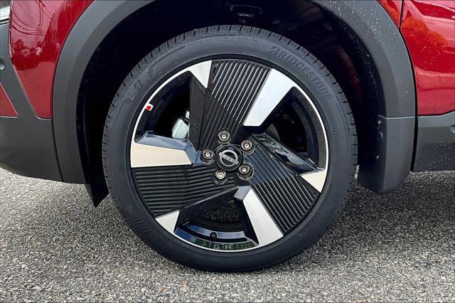 new 2025 Nissan Kicks car, priced at $29,535