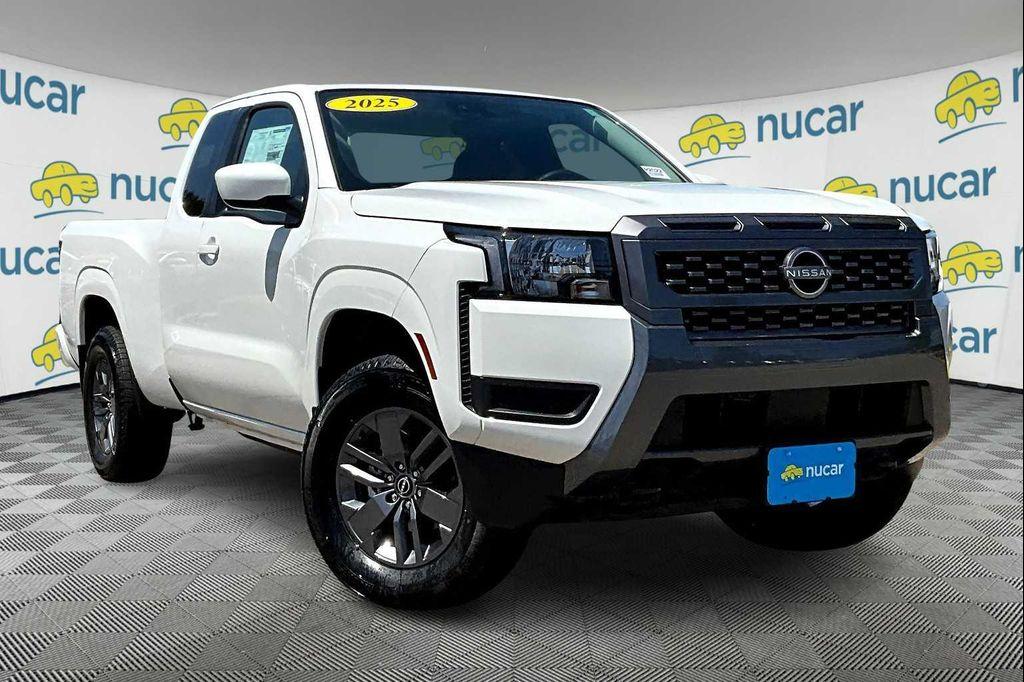 used 2025 Nissan Frontier car, priced at $31,989