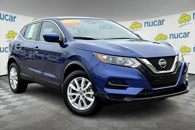 used 2022 Nissan Rogue Sport car, priced at $22,480