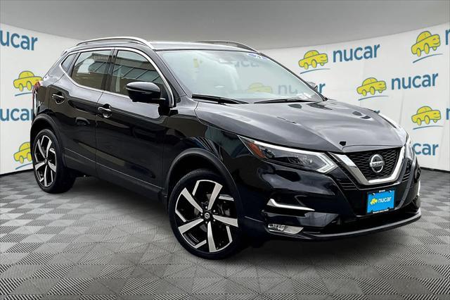 used 2021 Nissan Rogue Sport car