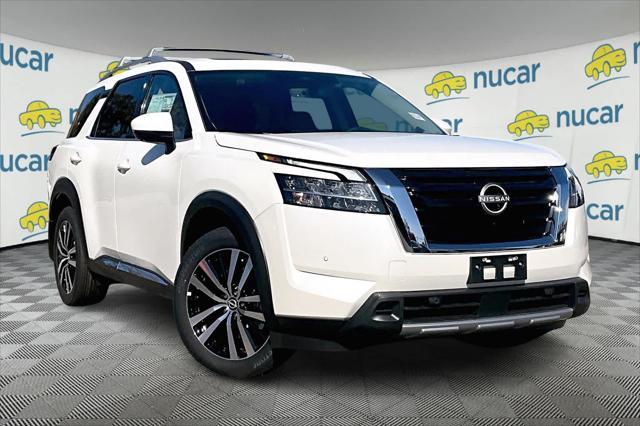 new 2024 Nissan Pathfinder car, priced at $51,016