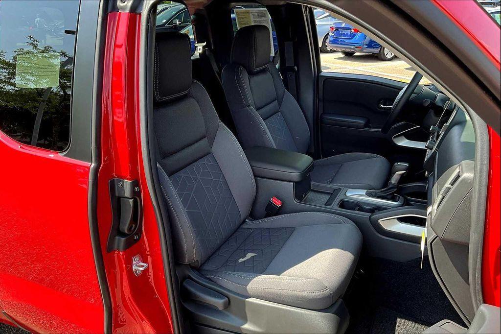 used 2025 Nissan Frontier car, priced at $30,989