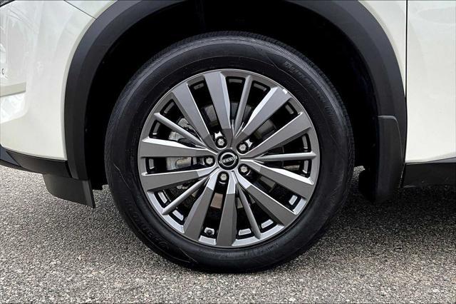 used 2024 Nissan Pathfinder car