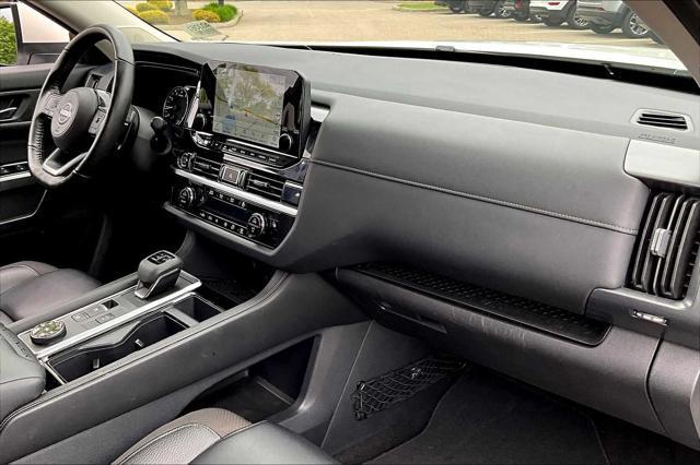 used 2024 Nissan Pathfinder car