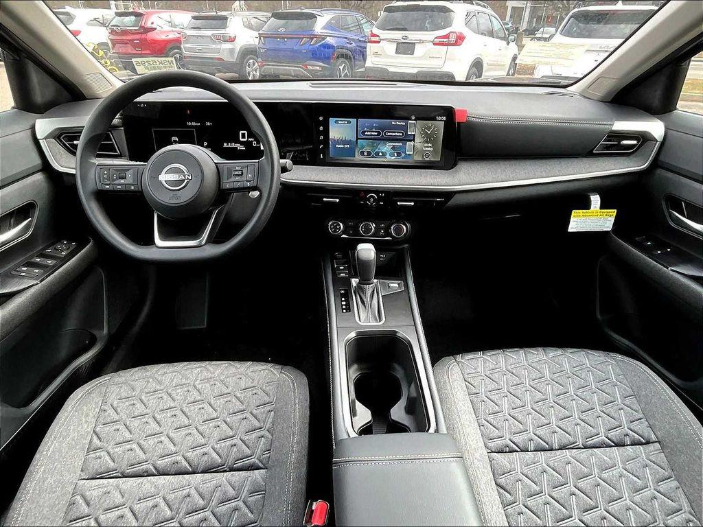 new 2025 Nissan Kicks car, priced at $28,235