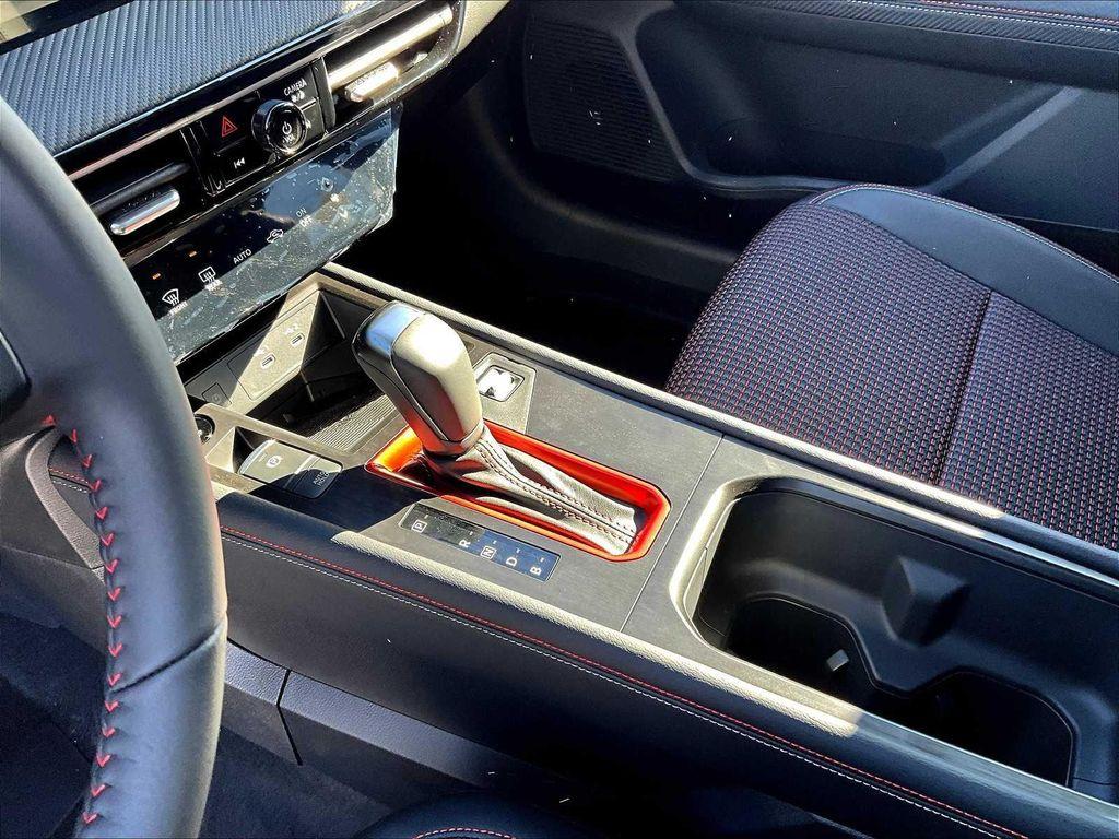 new 2025 Nissan Kicks car, priced at $30,364