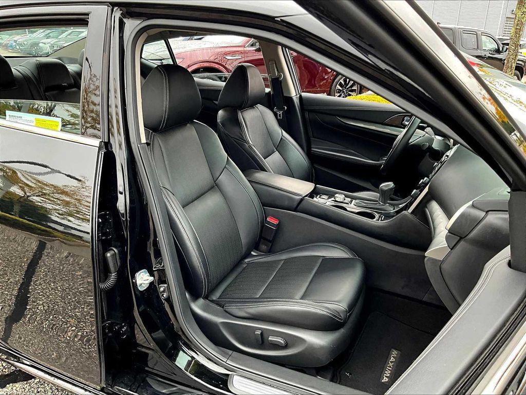used 2023 Nissan Maxima car, priced at $23,982