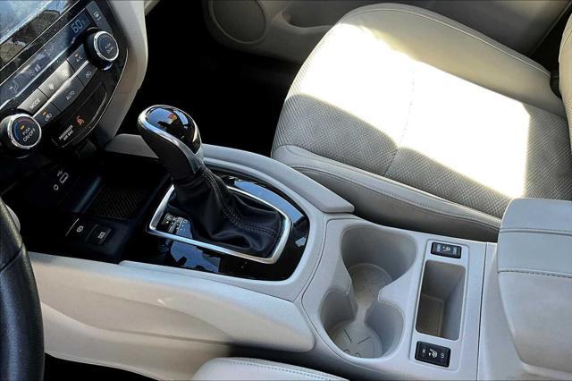 used 2022 Nissan Rogue Sport car, priced at $23,777