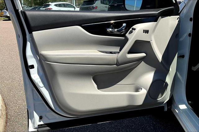 used 2022 Nissan Rogue Sport car, priced at $23,777