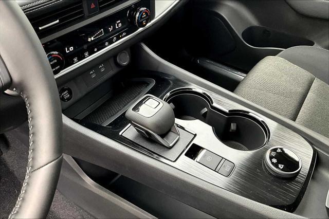 new 2025 Nissan Rogue car, priced at $33,274