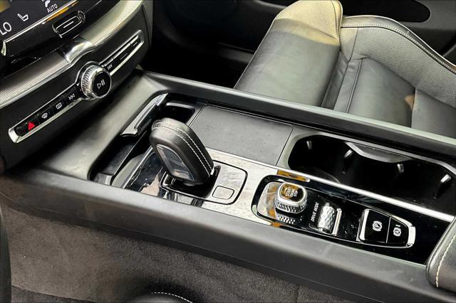 used 2021 Volvo XC60 Recharge Plug-In Hybrid car, priced at $42,982