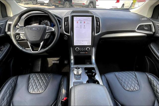 used 2024 Ford Edge car
