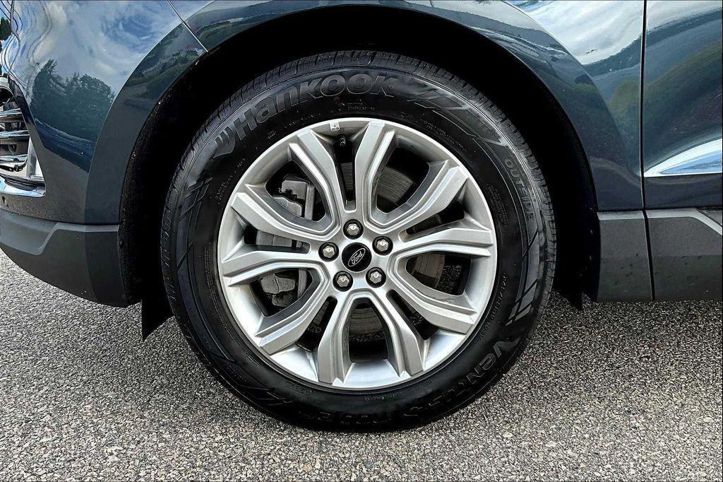 used 2024 Ford Edge car, priced at $29,998