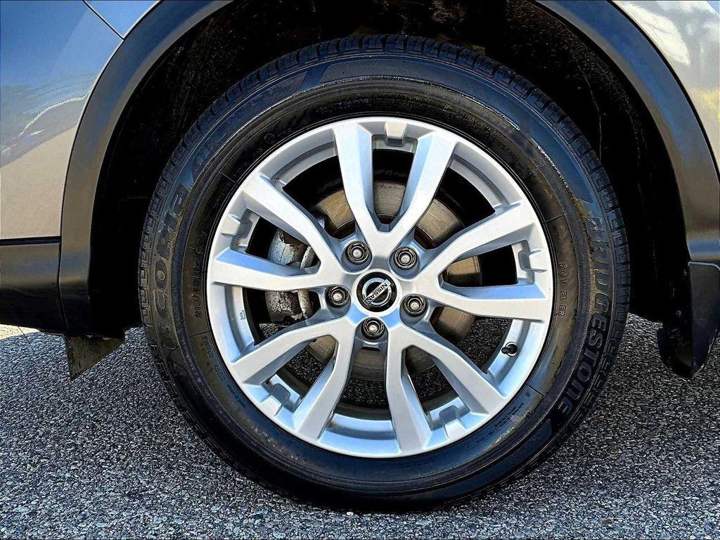 used 2021 Nissan Rogue Sport car, priced at $21,515