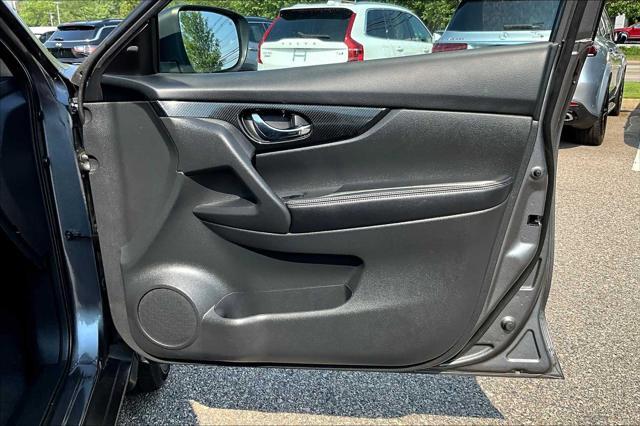 used 2019 Nissan Rogue car
