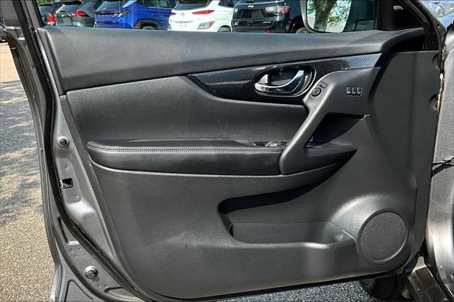 used 2019 Nissan Rogue car