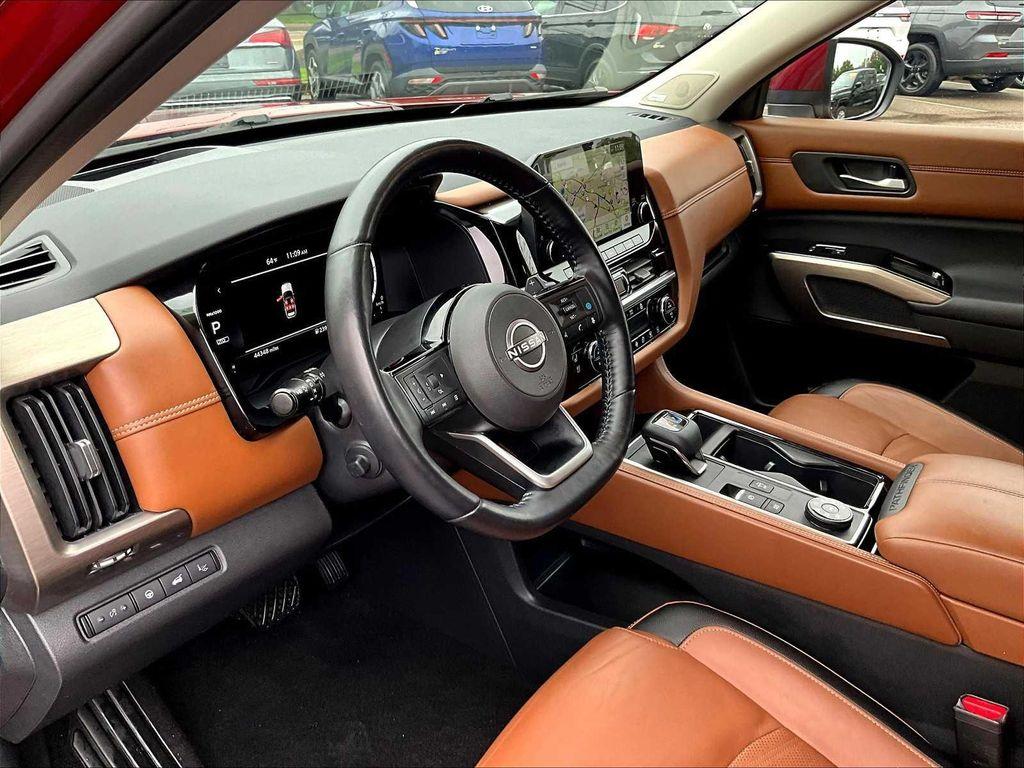 used 2022 Nissan Pathfinder car