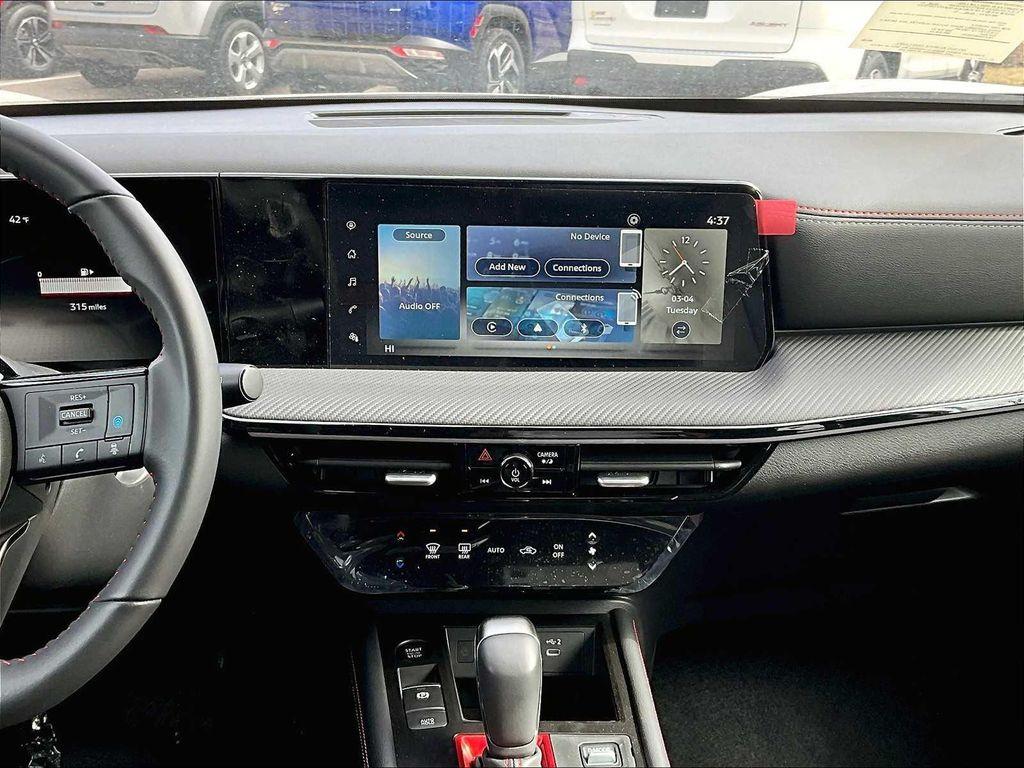 new 2025 Nissan Kicks car, priced at $29,077