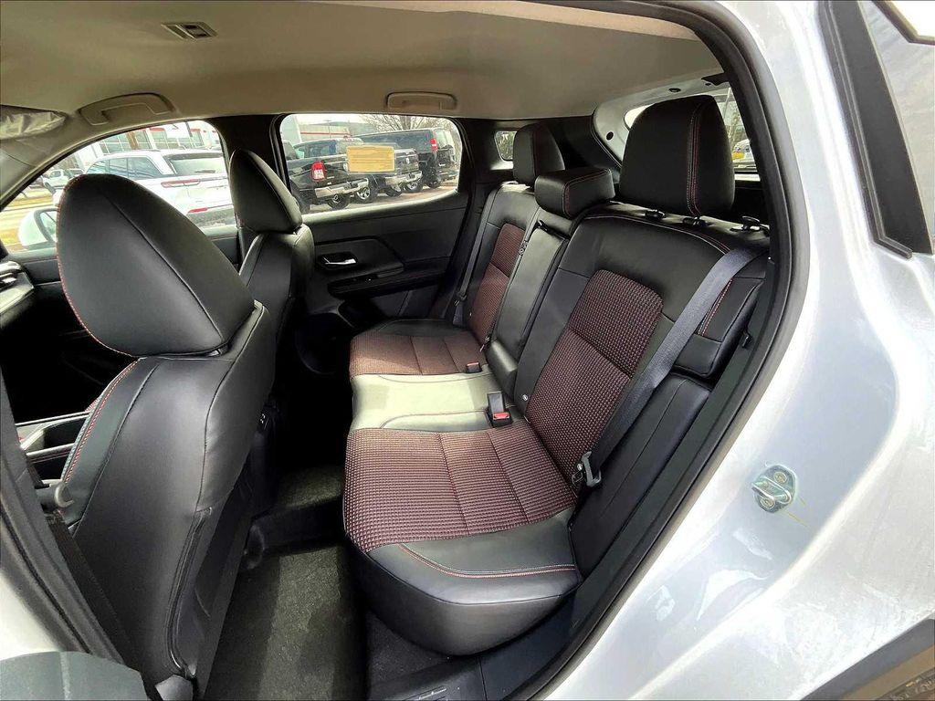 new 2025 Nissan Kicks car, priced at $29,077