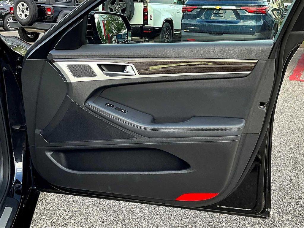 used 2018 Genesis G80 car, priced at $19,195