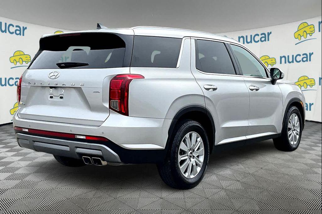 used 2024 Hyundai Palisade car, priced at $34,995