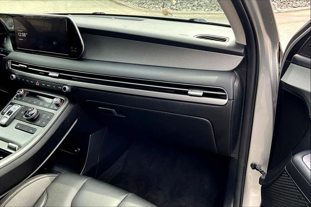 used 2024 Hyundai Palisade car, priced at $34,995