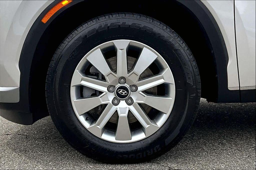 used 2024 Hyundai Palisade car, priced at $34,995