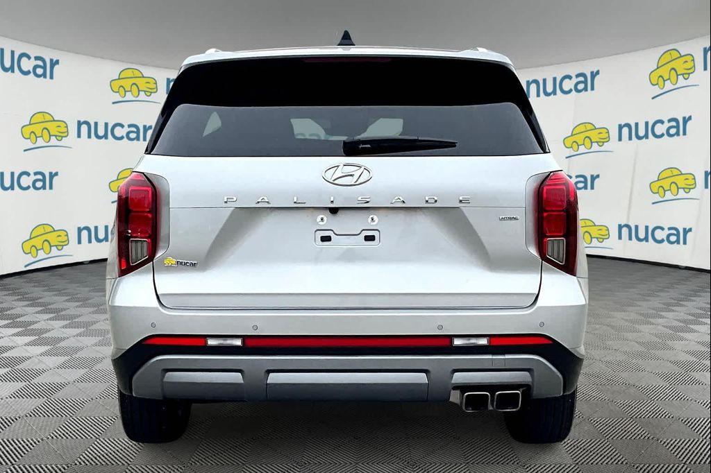 used 2024 Hyundai Palisade car, priced at $34,995