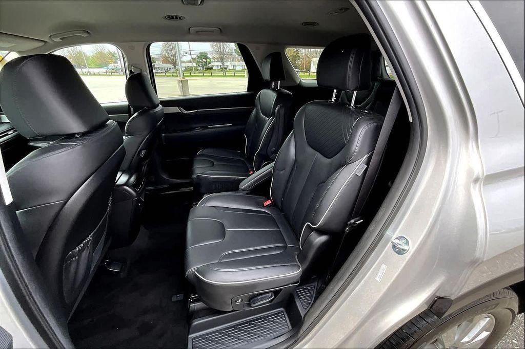 used 2024 Hyundai Palisade car, priced at $34,995
