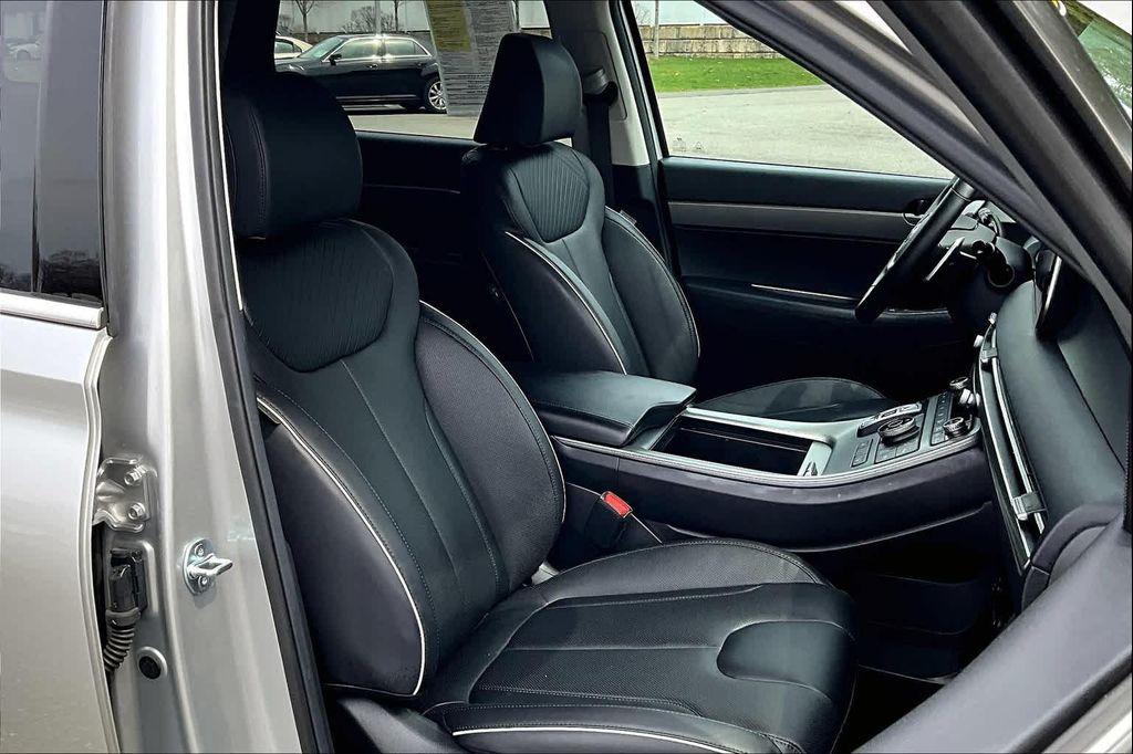 used 2024 Hyundai Palisade car, priced at $34,995