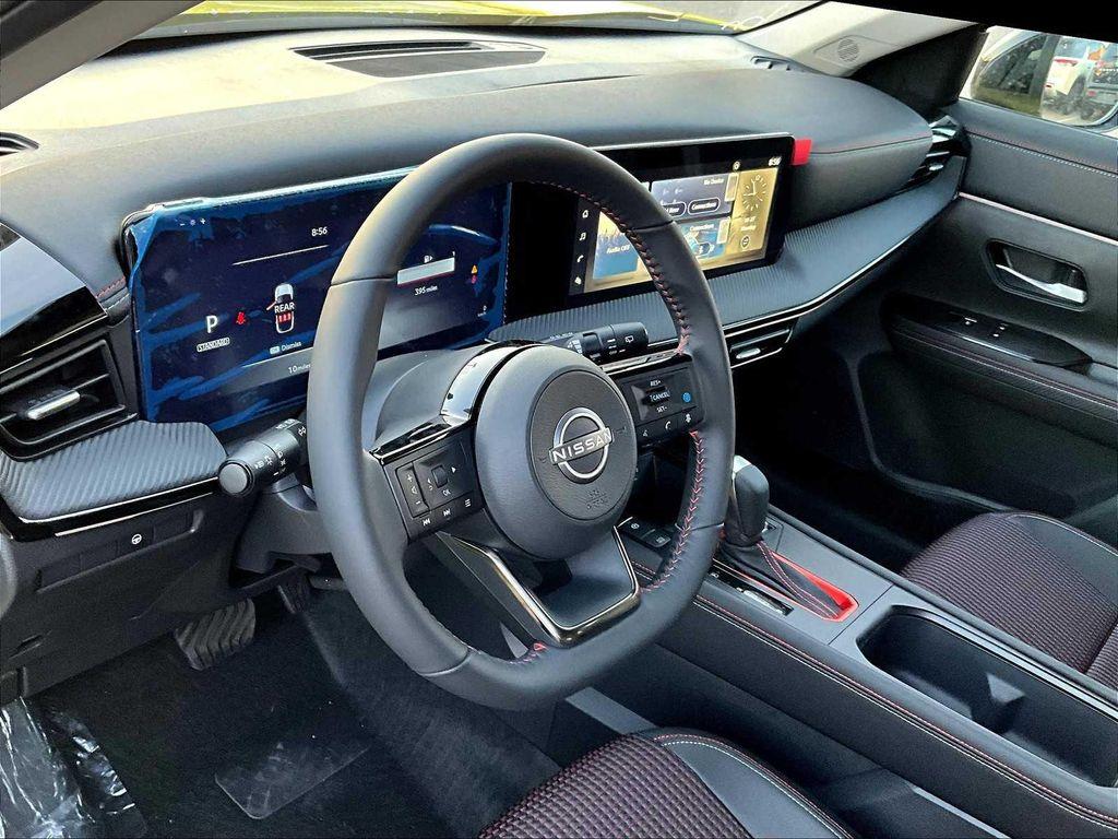 new 2025 Nissan Kicks car, priced at $29,967