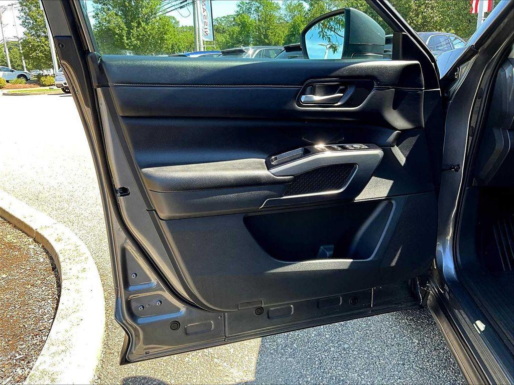 used 2023 Nissan Pathfinder car, priced at $34,998