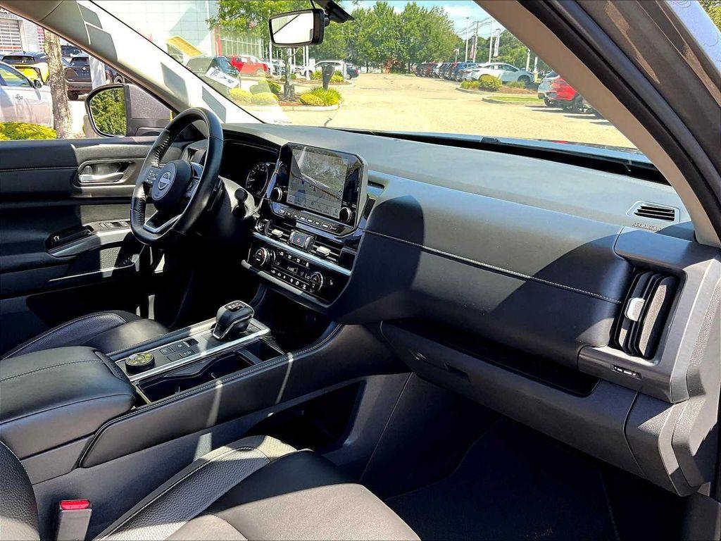 used 2023 Nissan Pathfinder car, priced at $34,998