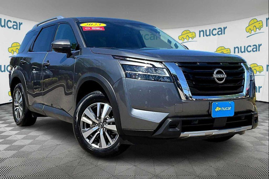 used 2023 Nissan Pathfinder car, priced at $35,995