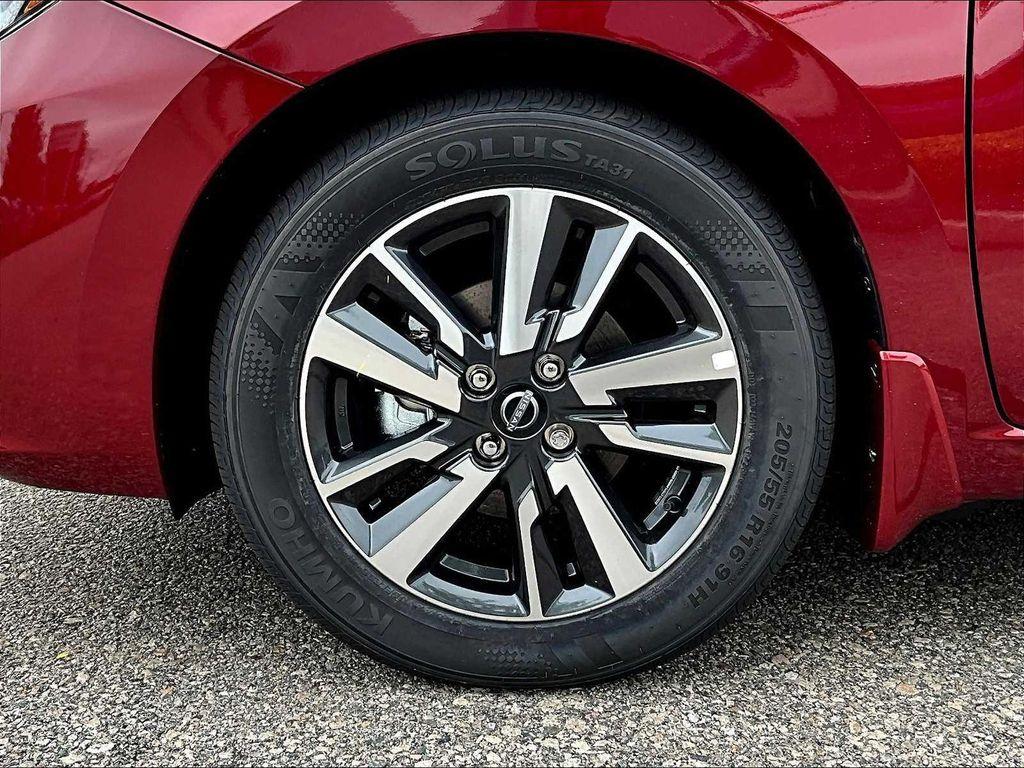 new 2025 Nissan Versa car, priced at $22,024