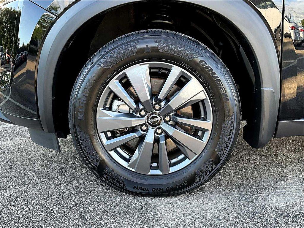 used 2024 Nissan Pathfinder car, priced at $31,999