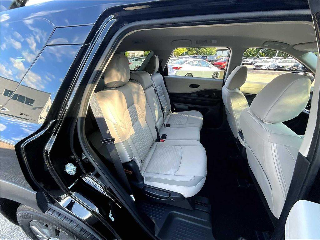 used 2024 Nissan Pathfinder car, priced at $31,999