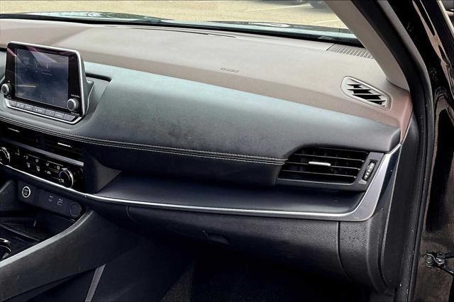 used 2023 Nissan Rogue car