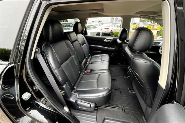 used 2020 Nissan Pathfinder car