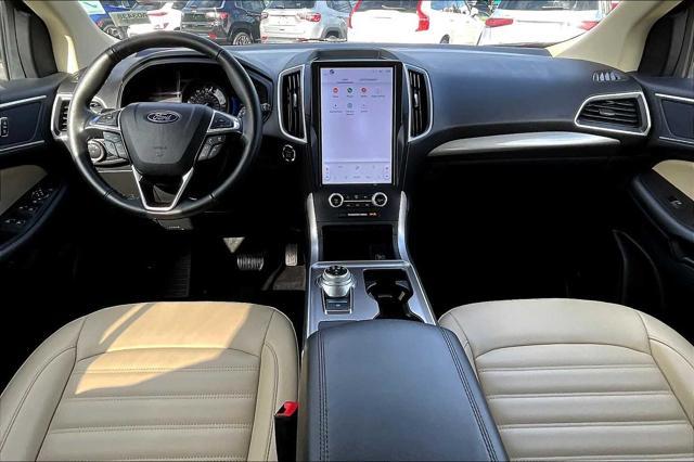 used 2023 Ford Edge car