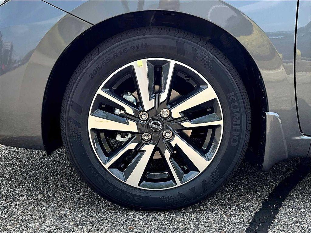 new 2025 Nissan Versa car, priced at $21,618
